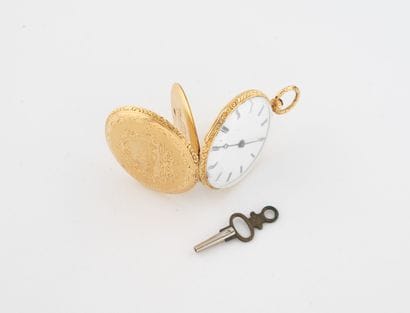 Yellow gold (750) gousset watch with guilloché...