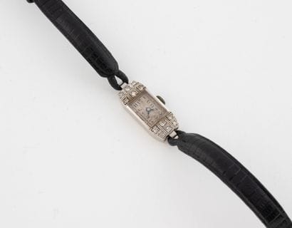 Ladies' wristwatch, rectangular case in platinum...