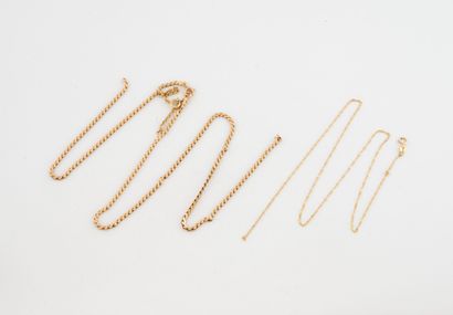 Lot of yellow gold (750) chain fragments.
Weight:...