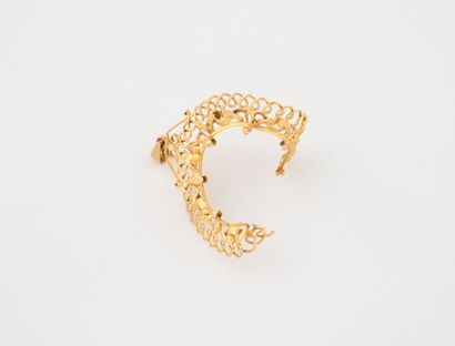 Débris d'or jaune (750).
Poids : 5.2 g.