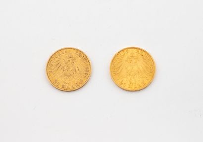GERMANY
Lot including:
- One 20 mark coin,...