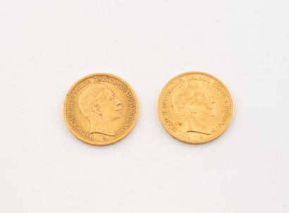 GERMANY
Lot including:
- One 20 mark coin,...