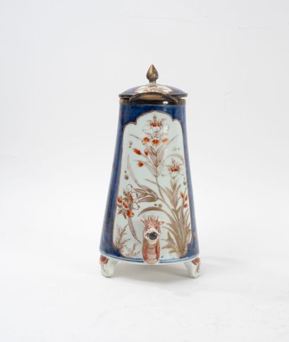 JAPON, Imari, premier tiers du XVIIIème siècle...