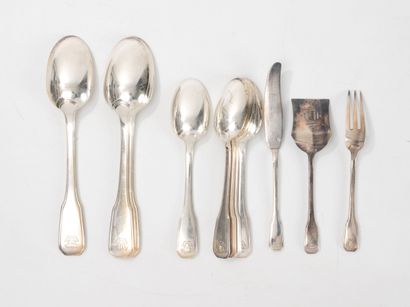 Époque ART DECO
Partie de ménagère en argent...