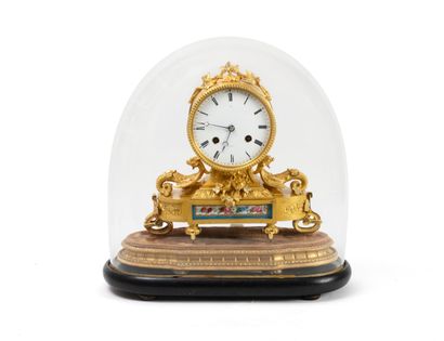 BREGUET, Paris.
Pendule borne de style Louis...