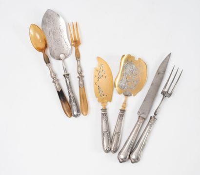 Lot de pièces de service en argent fourré...