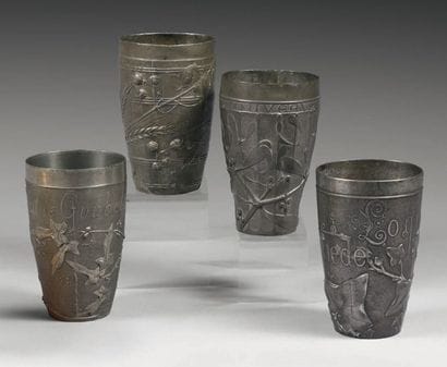 Jules BRATEAU (1844-1923)
Quatre gobelets...
