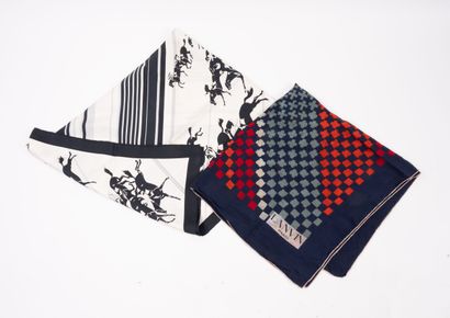 HERMES, Paris
Carré en twill de soie imprimé,...