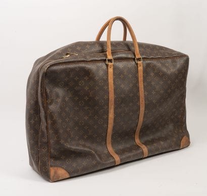 Louis VUITTON
Valise souple en toile Monogram...