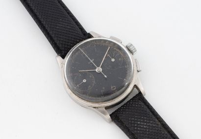 JAEGER 
Montre bracelet chronographe d'homme.
Boitier...