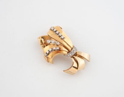 Broche pendentif en or jaune et gris (750)...