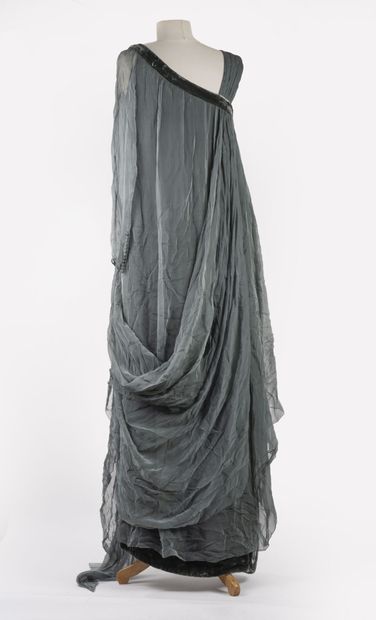 Christian DIOR Haute couture 
Robe en mousseline...