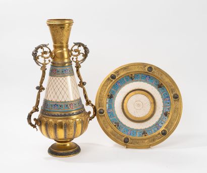 Franz Anton MELHEM
Vase tronconique à deux...