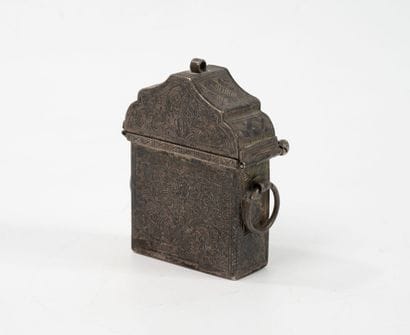 Petit étui portatif du Coran en argent (min....