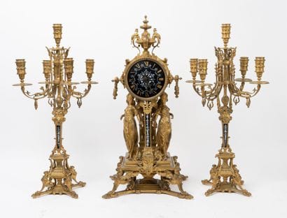Importante garniture de cheminée de style...