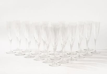 BACCARAT, modèle Dom Pérignon
12 verres à...