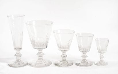 SAINT-LOUIS
Service de verres en cristal,...
