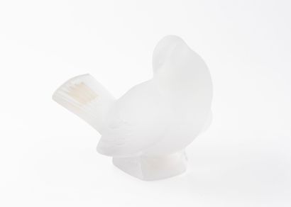LALIQUE FRANCE
Sparrow.
Piece made of pressed,...