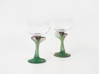 DAUM FRANCE
Two champagne glasses, 