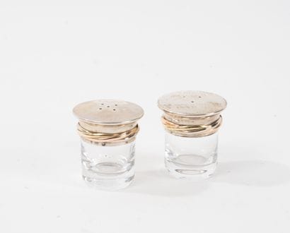 CARTIER PARIS, Trinity
Salt and pepper shakers...