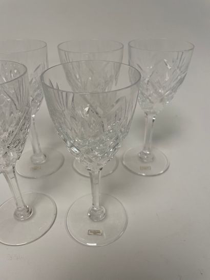 SAINT-LOUIS
6 cut crystal water glasses.
H:...
