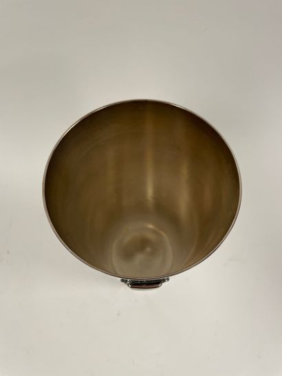 CHRISTOFLE
Silver-plated metal vase.
Signed...