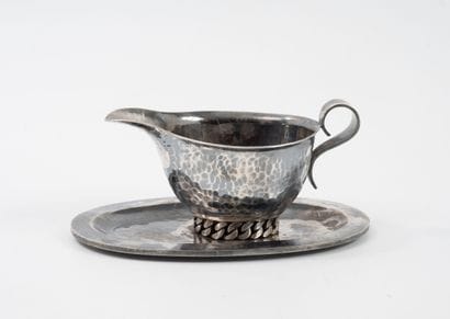 Jean DESPRE (1889–1980)
Silver plated metal...