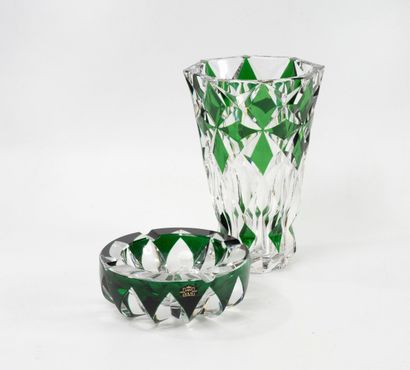 SAINT-LOUIS
Two crystal pieces, partially...
