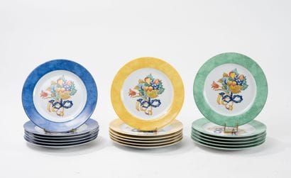 BERNARDAUD, Limoges, Borghèse.
Three sets...