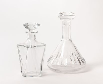 SAINT-LOUIS
Faceted crystal decanter with...