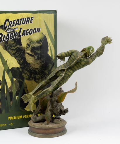 La créature du Lac noir.
Figurine en résine...