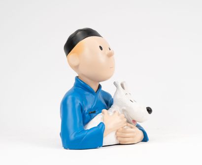 Tintin et le Lotus Bleu.
Buste de Tintin...
