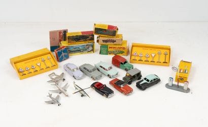 DINKY TOYS MADE IN FRANCE, MADE IN ENGLAND,...
