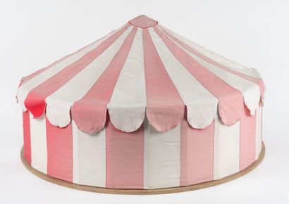 CBG 
Grand cirque avec chapiteau miniatures...