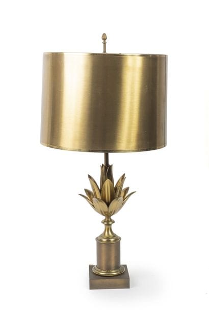 MAISON CHARLES
Lotus lamp base.
Made of brass.
Signed...