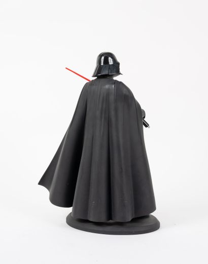 ATTAKUS / BOMBYX
Dark Vador tenant son sabre...