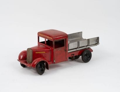 CIJ
Camion Renault, travaux publics à benne...
