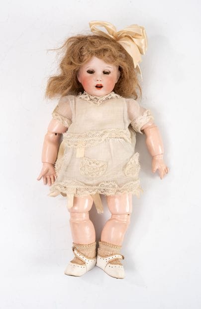 SFBJ
Poupée tête porcelaine (accident à la...