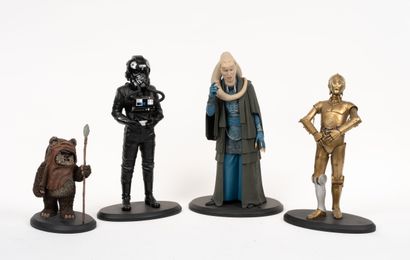 ATTAKUS / BOMBYX
Lot de 7 statuettes en résine.
Édition...