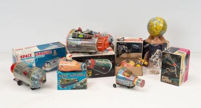 MADE IN JAPAN
Lot comprenant 7 jouets de...