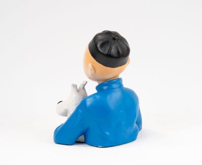 Tintin et le Lotus Bleu.
Buste de Tintin...