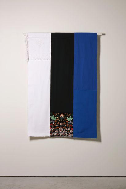 Estonie - Drapeau réalisé à partir de vêtements...