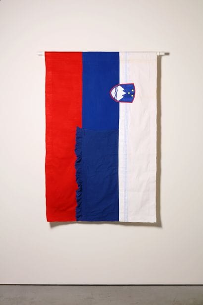 Slovénie - Drapeau réalisé à partir de vêtements...