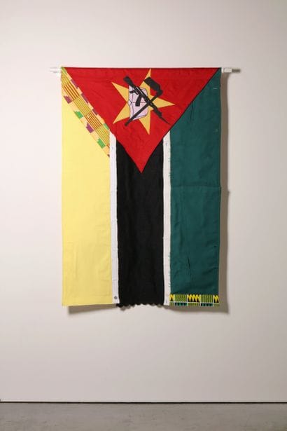 Mozambique - Drapeau réalisé à partir de...