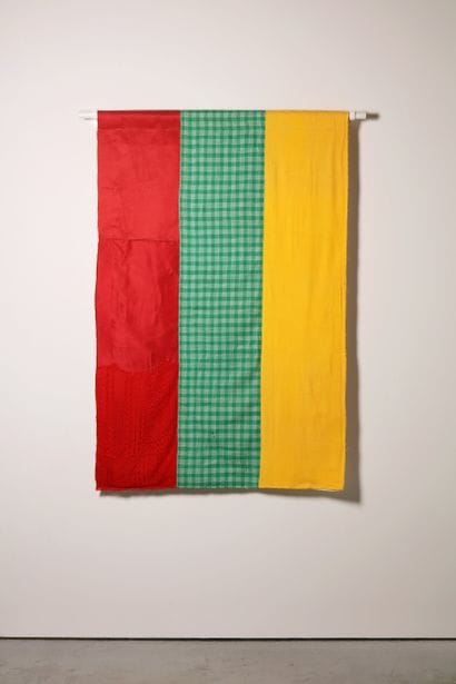 Lituanie - Drapeau réalisé à partir de vêtements...