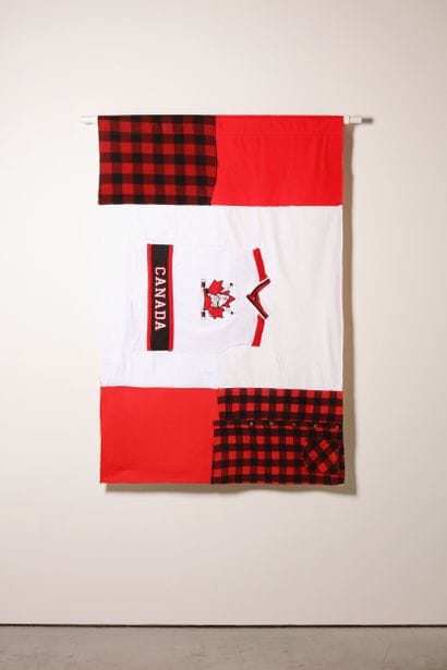 Canada - Drapeau réalisé à partir de vêtements...