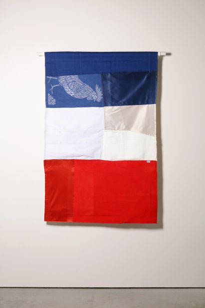 France - Drapeau réalisé à partir de vêtements...