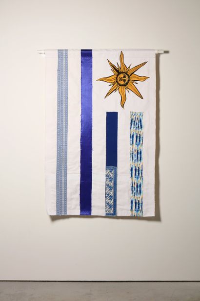 Uruguay - Drapeau réalisé à partir de vêtements...