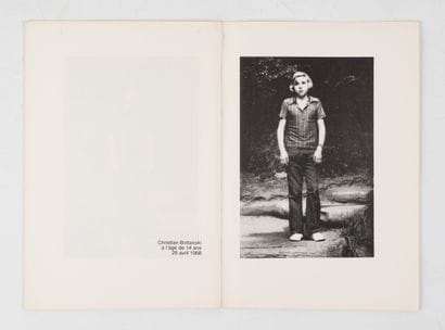 BOLTANSKI (Christian).
10 portraits photographiques...