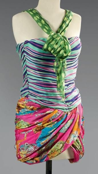 Emanuel UNGARO. Paris
Summer 2007. N° 9....